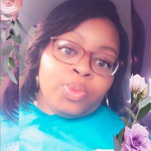 Meet your Posher, Jocelyn